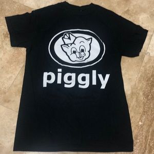 Piggly wiggly Black t-shirt